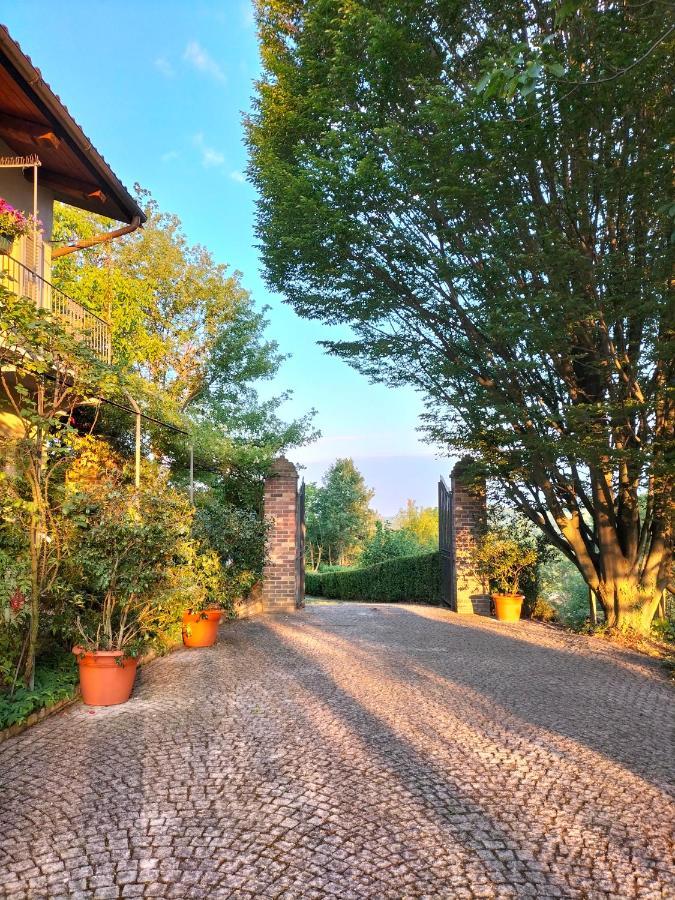 Sotto La Luna Bruna B&B Cocconato Екстериор снимка