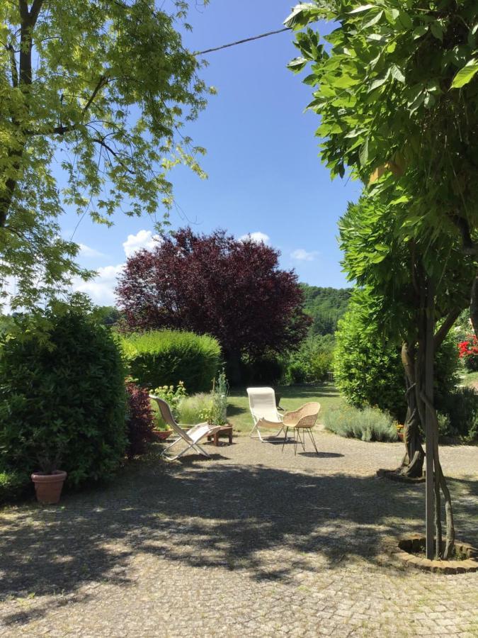 Sotto La Luna Bruna B&B Cocconato Екстериор снимка