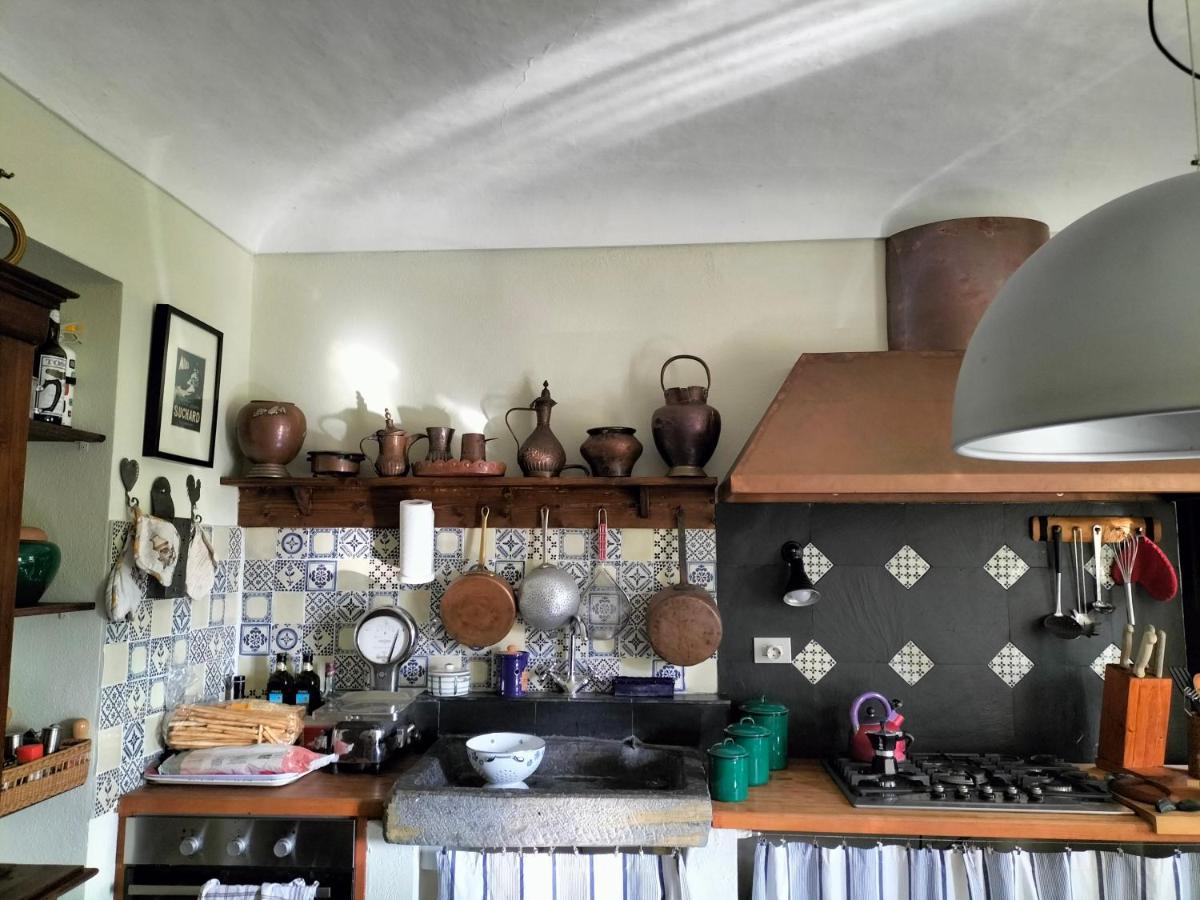 Sotto La Luna Bruna B&B Cocconato Екстериор снимка