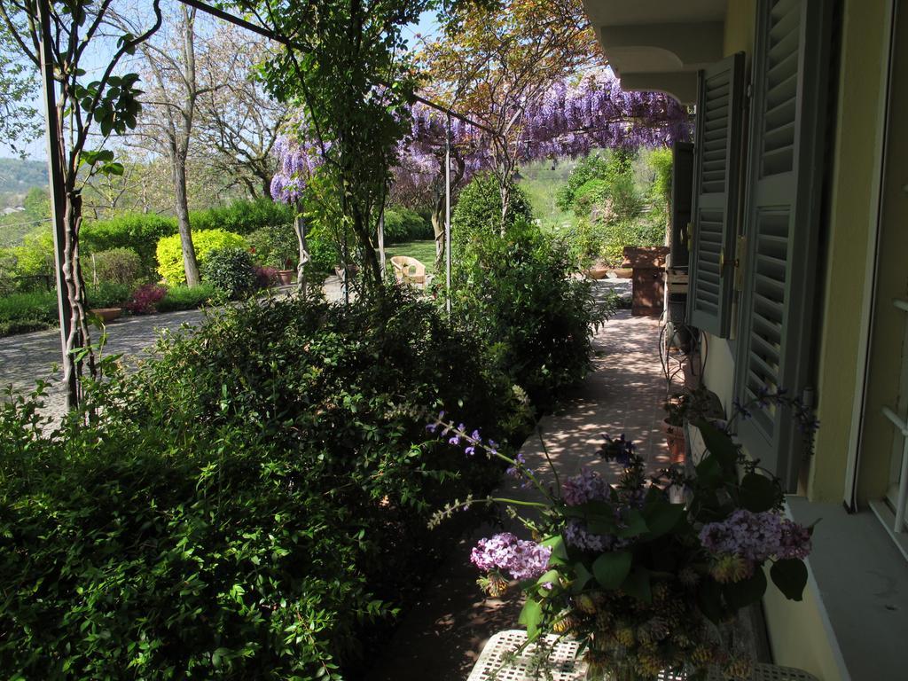 Sotto La Luna Bruna B&B Cocconato Екстериор снимка