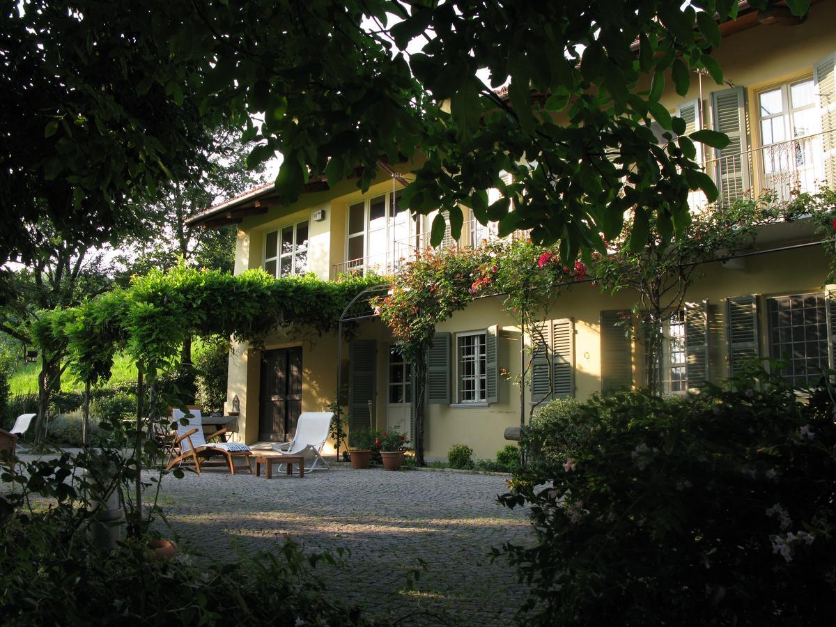 Sotto La Luna Bruna B&B Cocconato Екстериор снимка