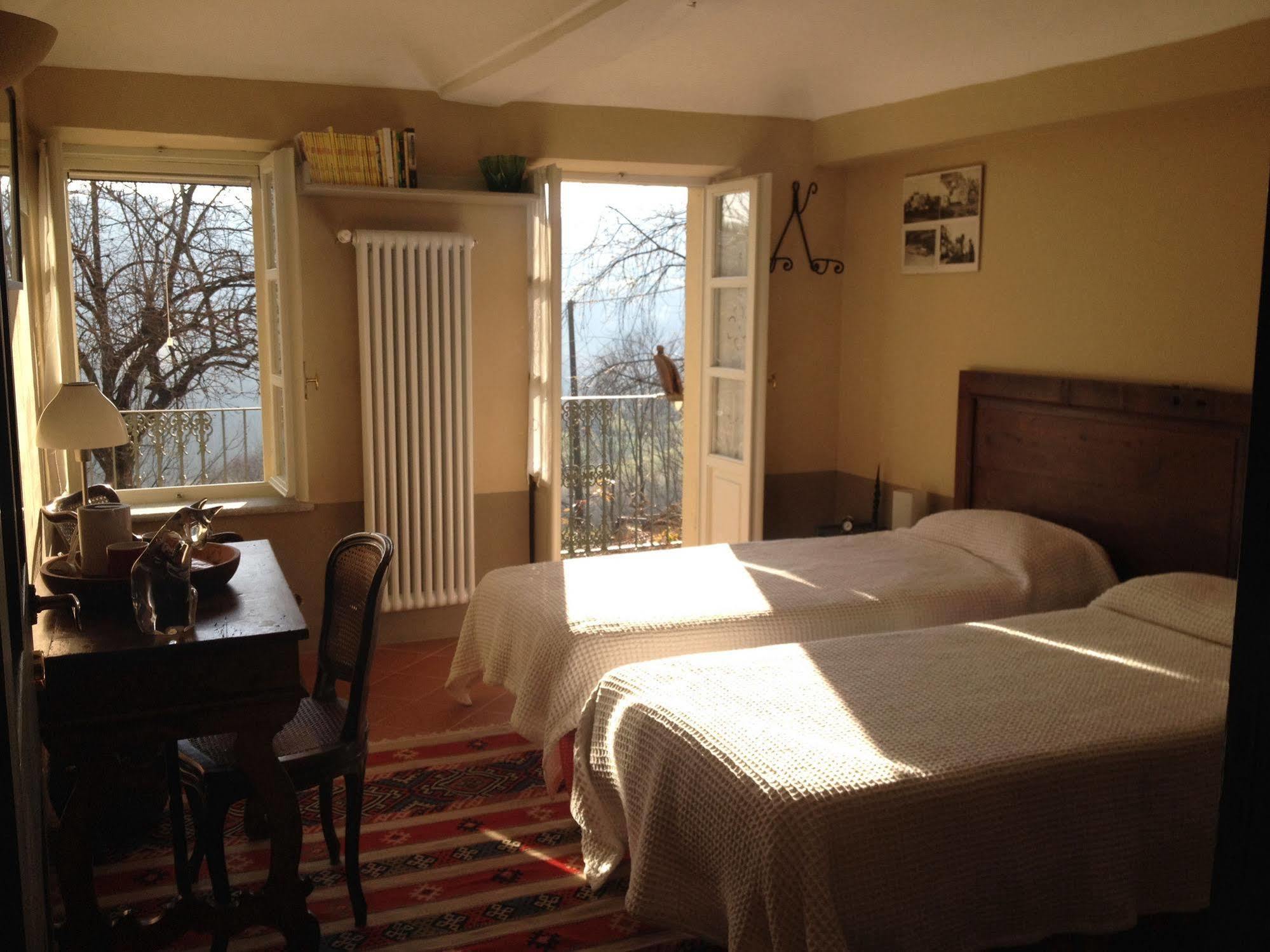 Sotto La Luna Bruna B&B Cocconato Екстериор снимка